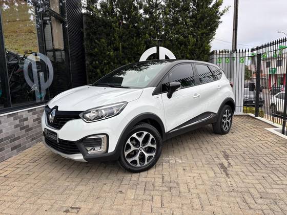 RENAULT CAPTUR 1.6 16V SCE FLEX INTENSE X-TRONIC RENAULT CAPTUR 1.6 16V SCE FLEX INTENSE X-TRONIC